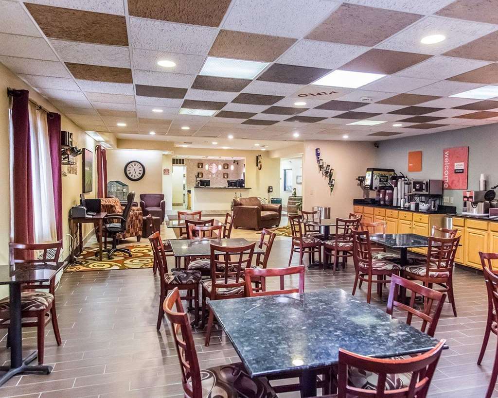 Comfort Inn & Suites Paw Paw Restaurante foto
